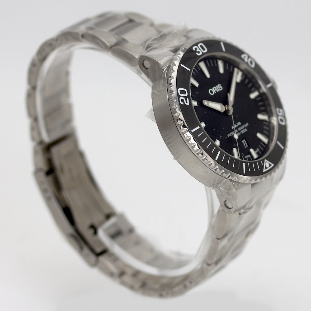 Oris Aquis Date