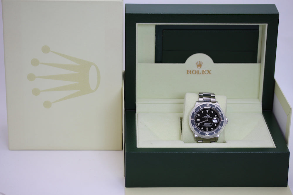 Rolex Submariner Date 16610