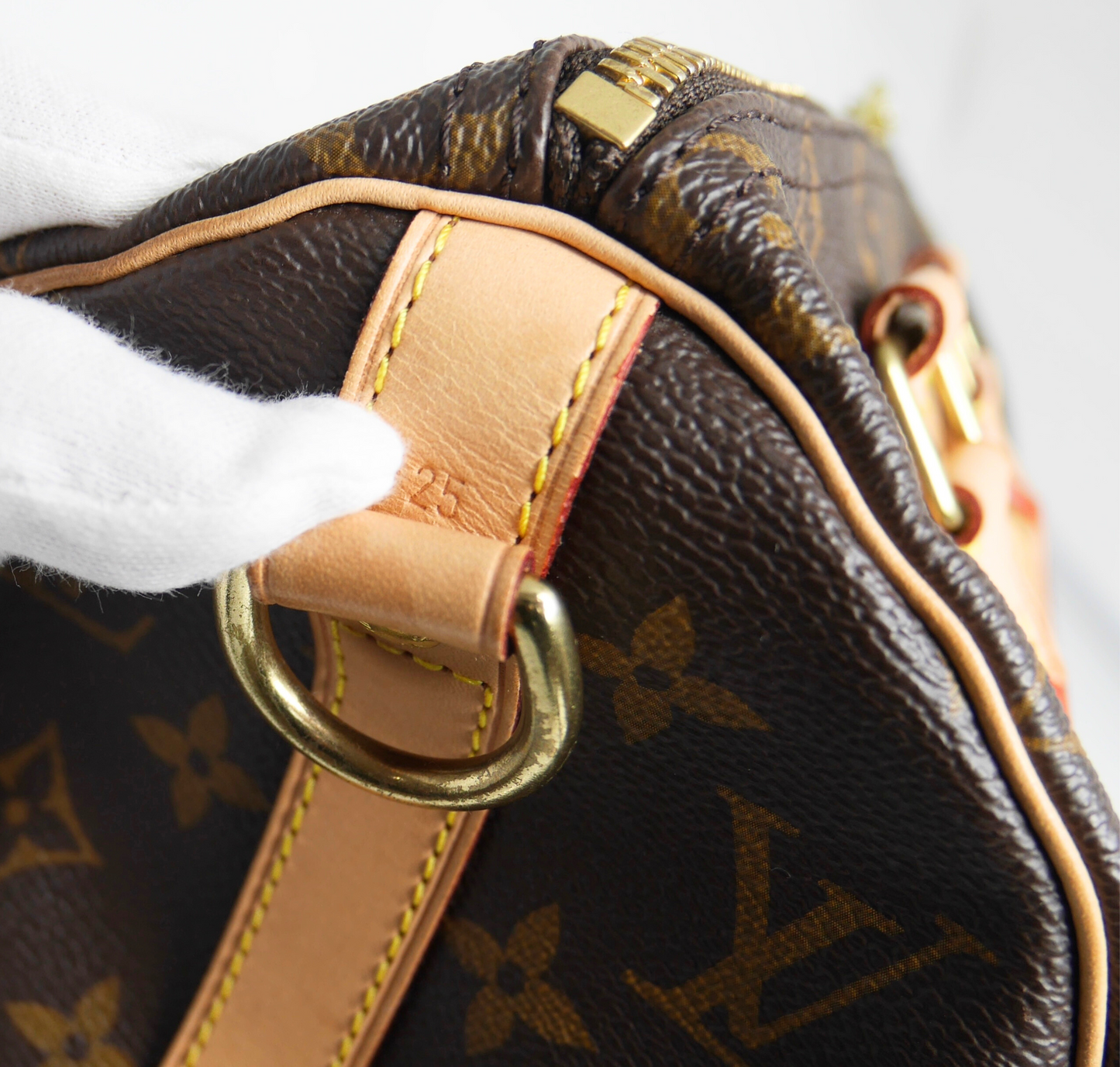 Louis Vuitton Speedy Bandoulière 25 Monogram Canvas M4113