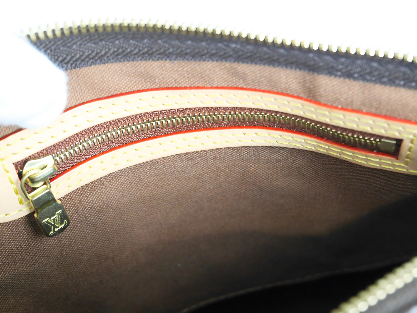 Louis Vuitton Speedy Bandoulière 25 Monogram Canvas M4113