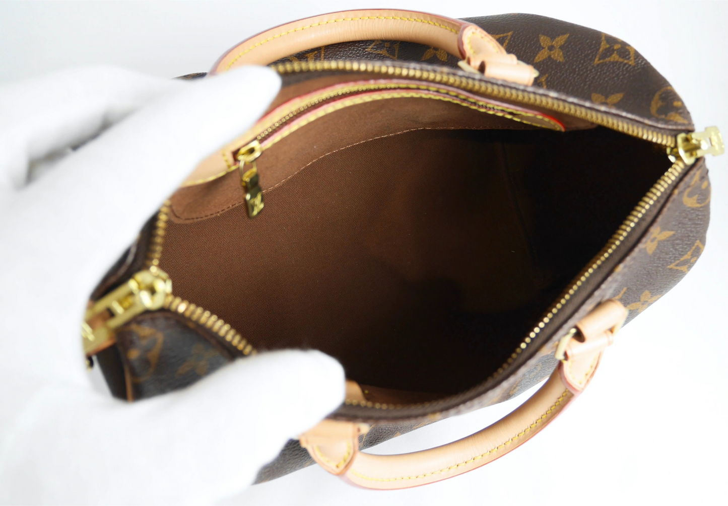 Louis Vuitton Speedy Bandoulière 25 Monogram Canvas M4113